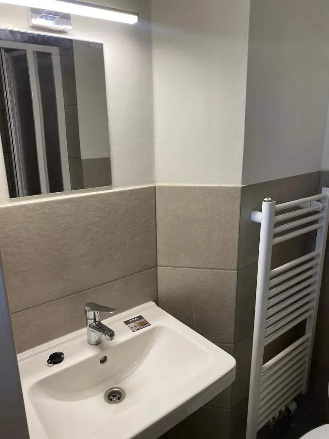 פראג New Apartment Close To Palmovka 0*,